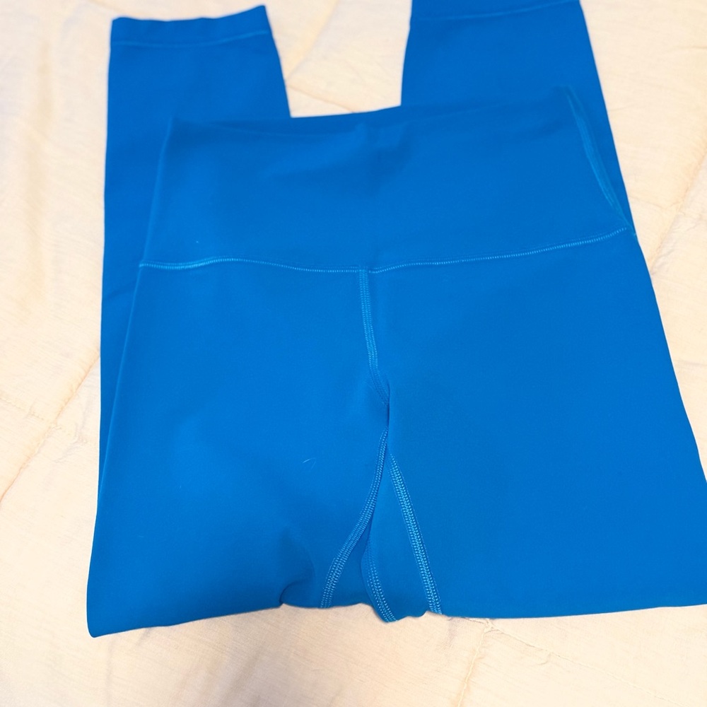 Lululemon Align High-Rise Crop 23" and - Picture 3 of 4